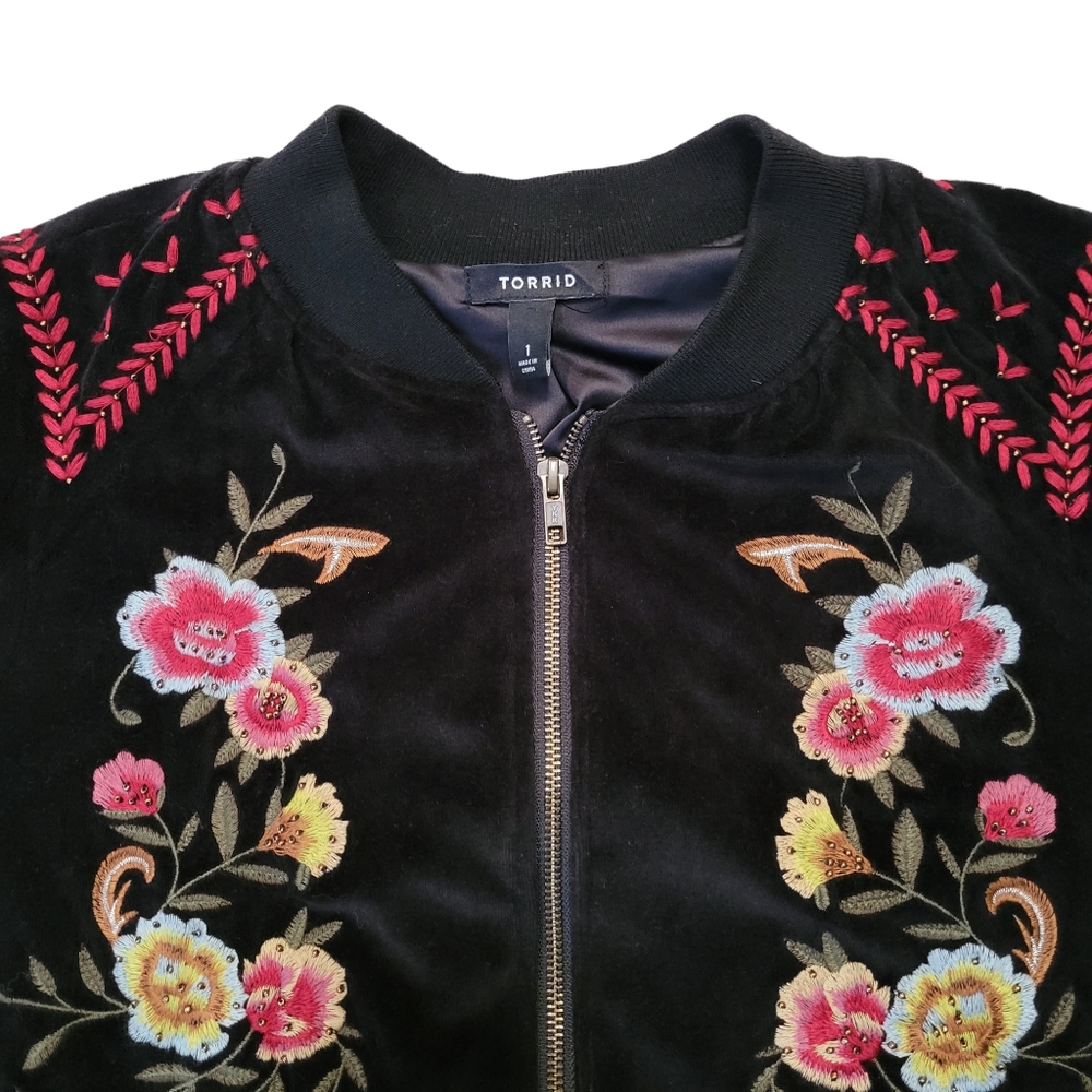 Torrid Black Velvet Boho Embroidered Floral Jacket - Picture 4 of 7